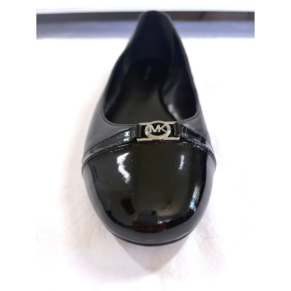 Michael Kors Mandy Black Leather Cap Toe Ballet Flats Silver MK Logo Shoes 10.5